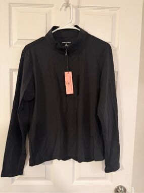 Hannah Childs XL Sunshirt Black Long-Sleeve Quarter-Zip Top